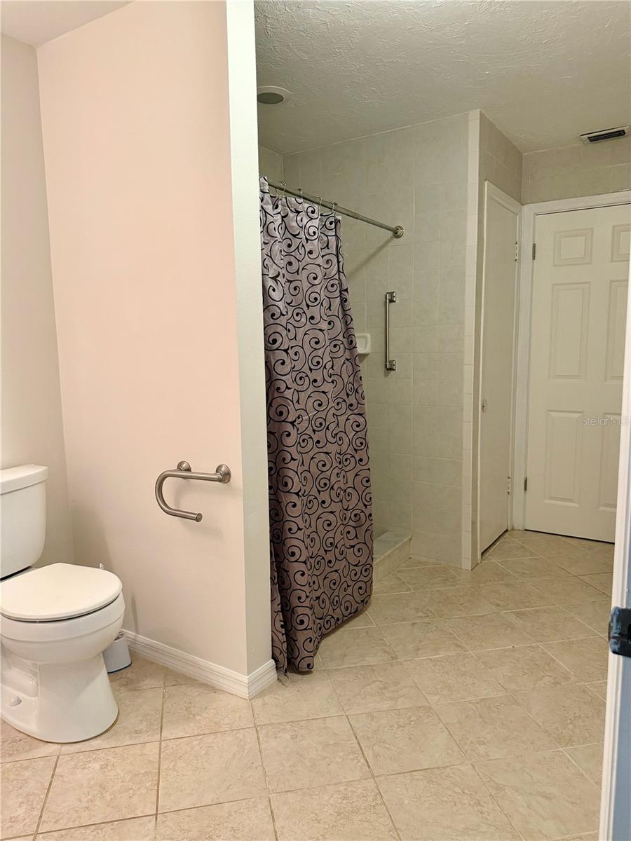 2419 WELLS AVENUE, SARASOTA, FL — photo 23