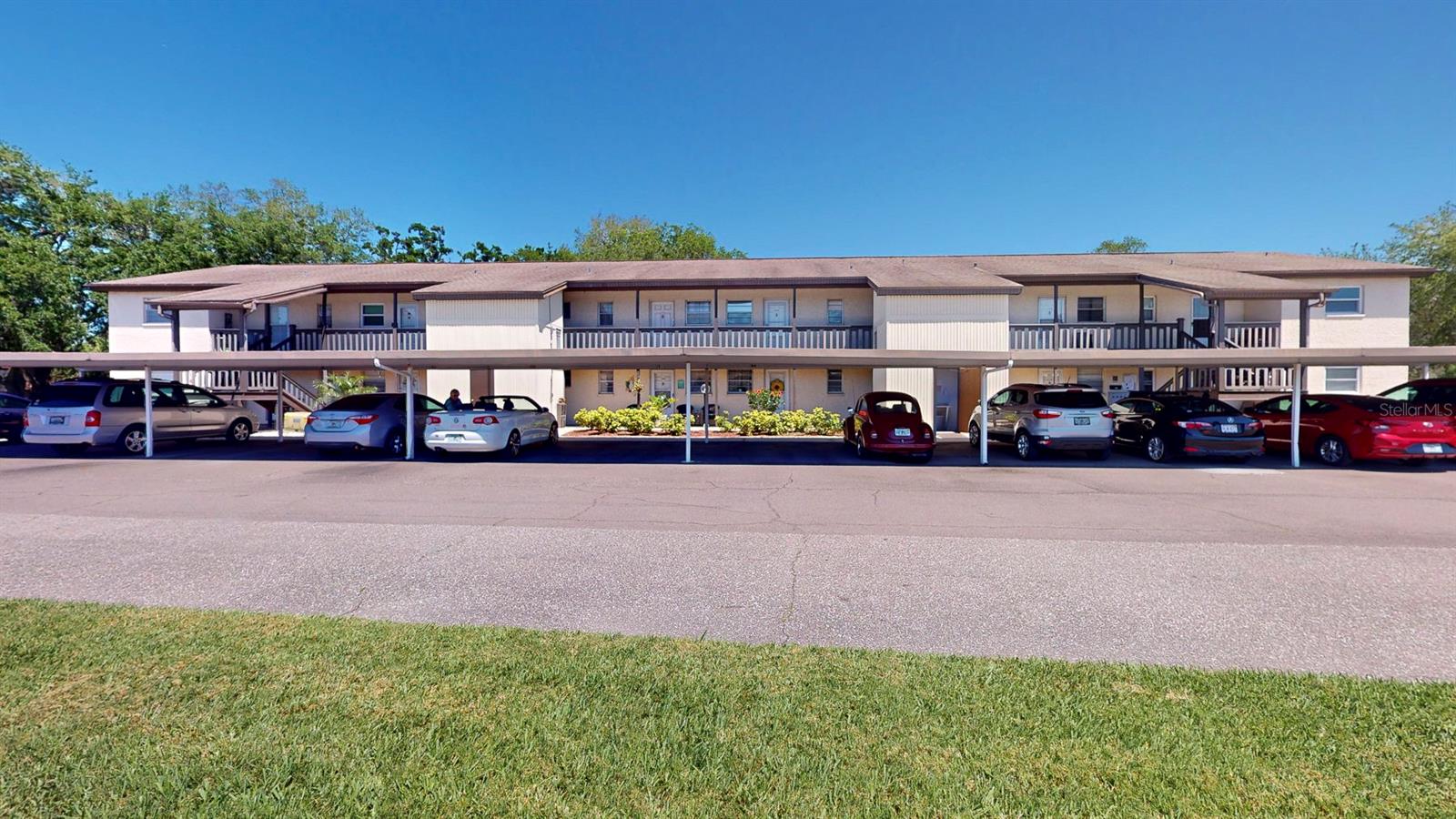4807 MARINE PKWY #103, NEW PORT RICHEY, FL