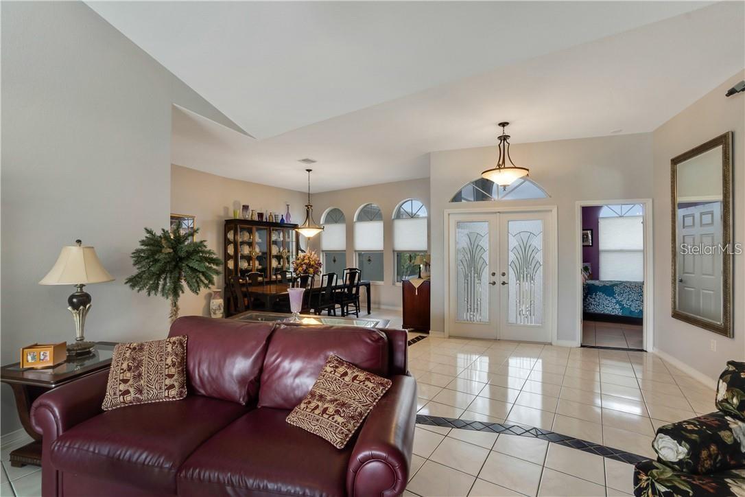 15352 POTTSTOWN AVE, PORT CHARLOTTE, FL — photo 3