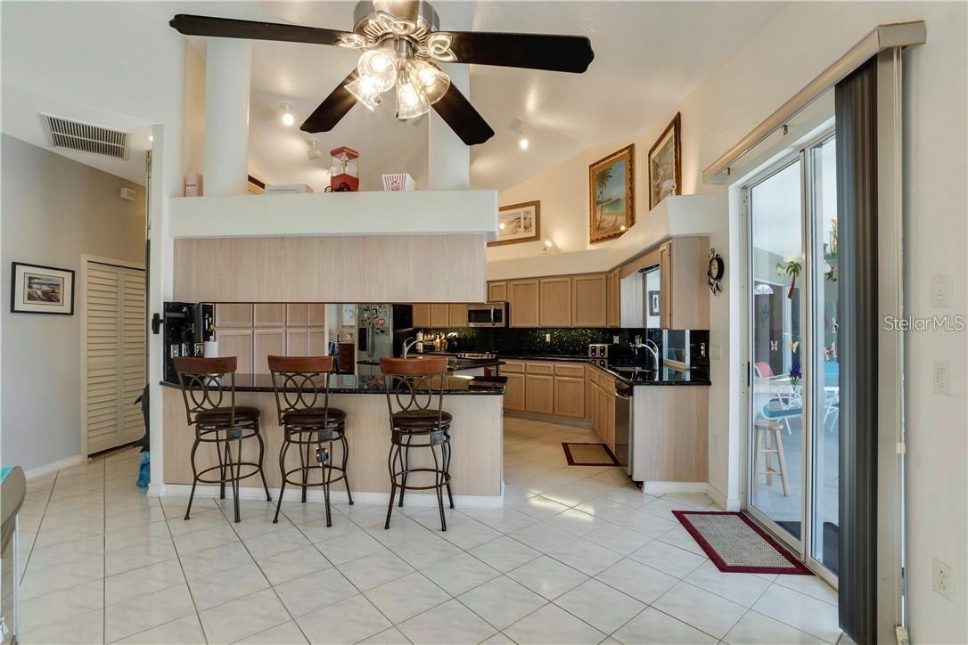 15352 POTTSTOWN AVE, PORT CHARLOTTE, FL — photo 13