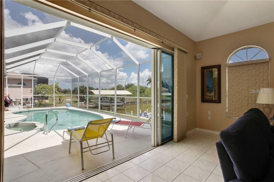 15352 POTTSTOWN AVE, PORT CHARLOTTE, FL — photo 16