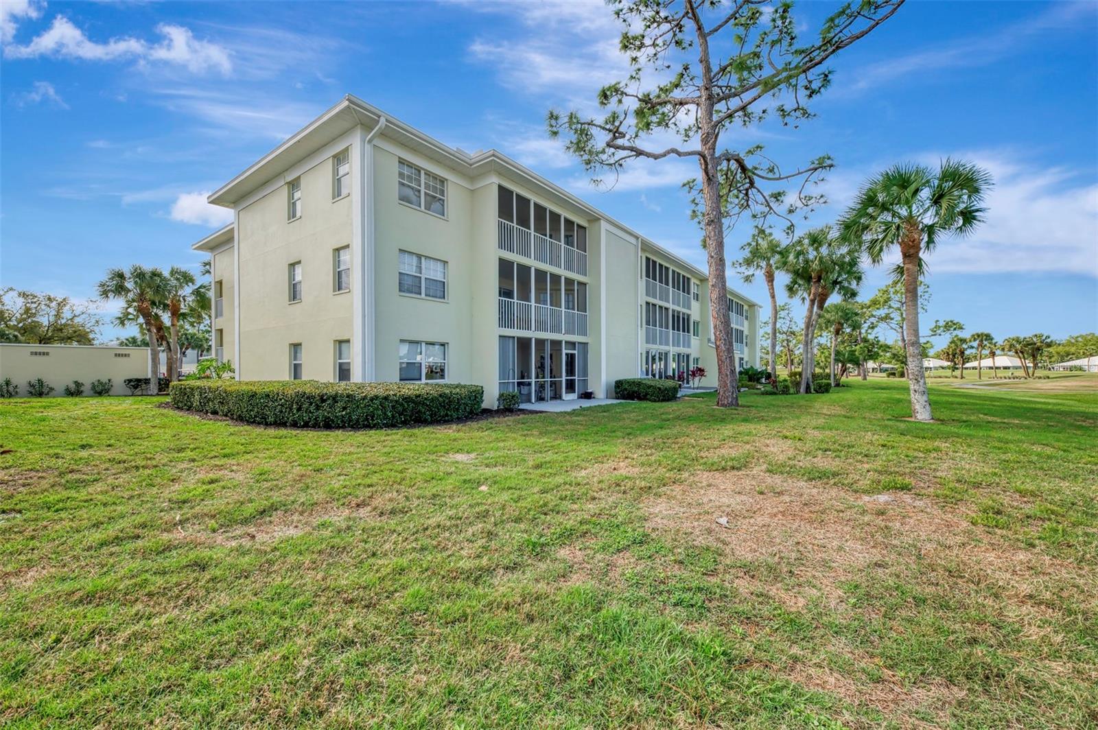 433 CERROMAR LN #341, VENICE, FL — photo 32