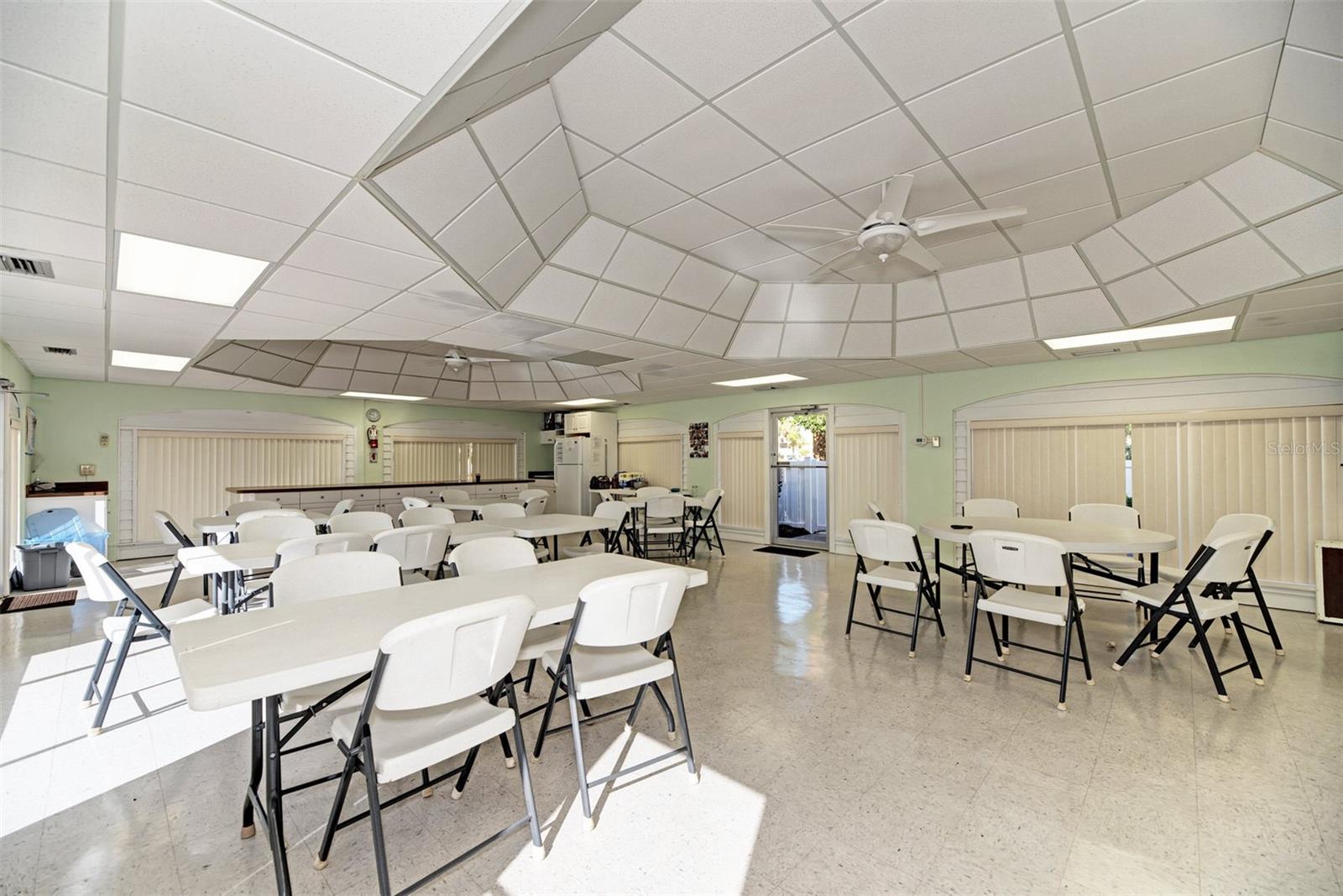 433 CERROMAR LN #341, VENICE, FL — photo 40