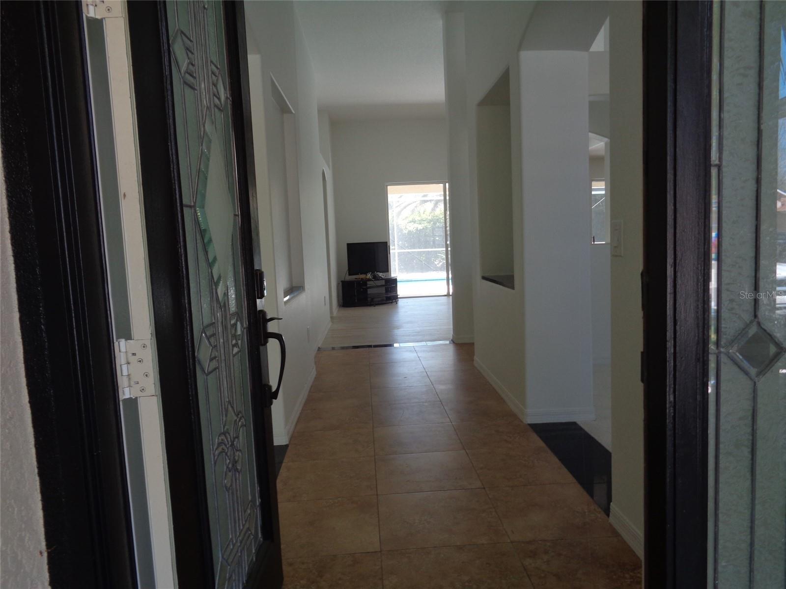 6102 SAVOY CIR, LUTZ, FL — photo 4