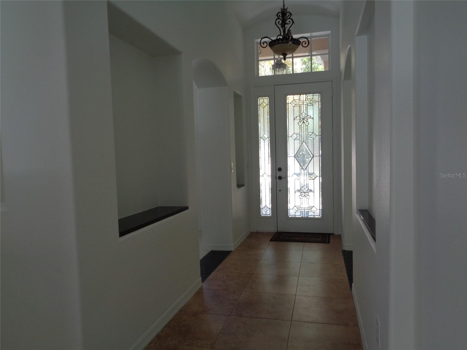 6102 SAVOY CIR, LUTZ, FL — photo 8