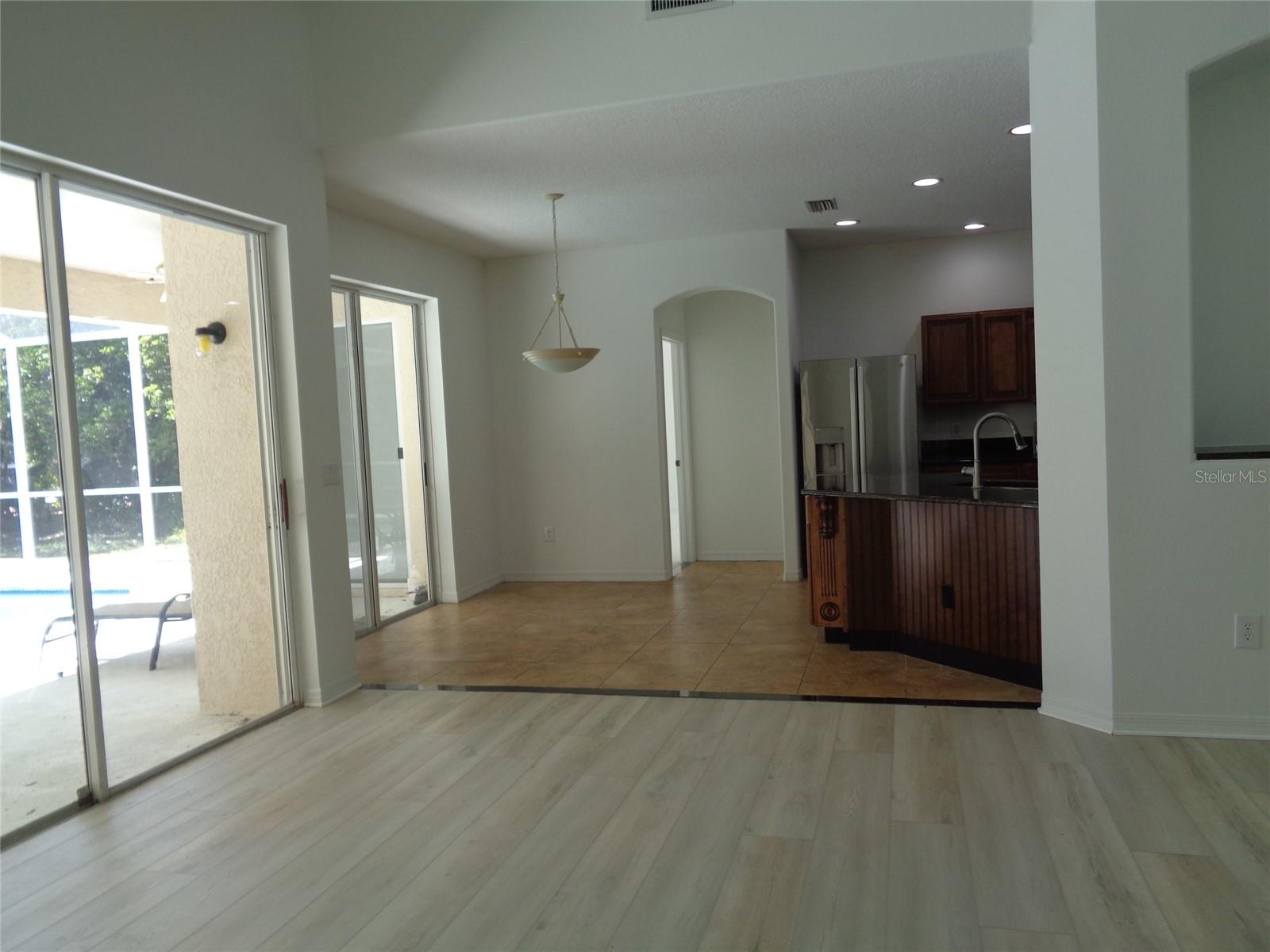 6102 SAVOY CIR, LUTZ, FL — photo 12