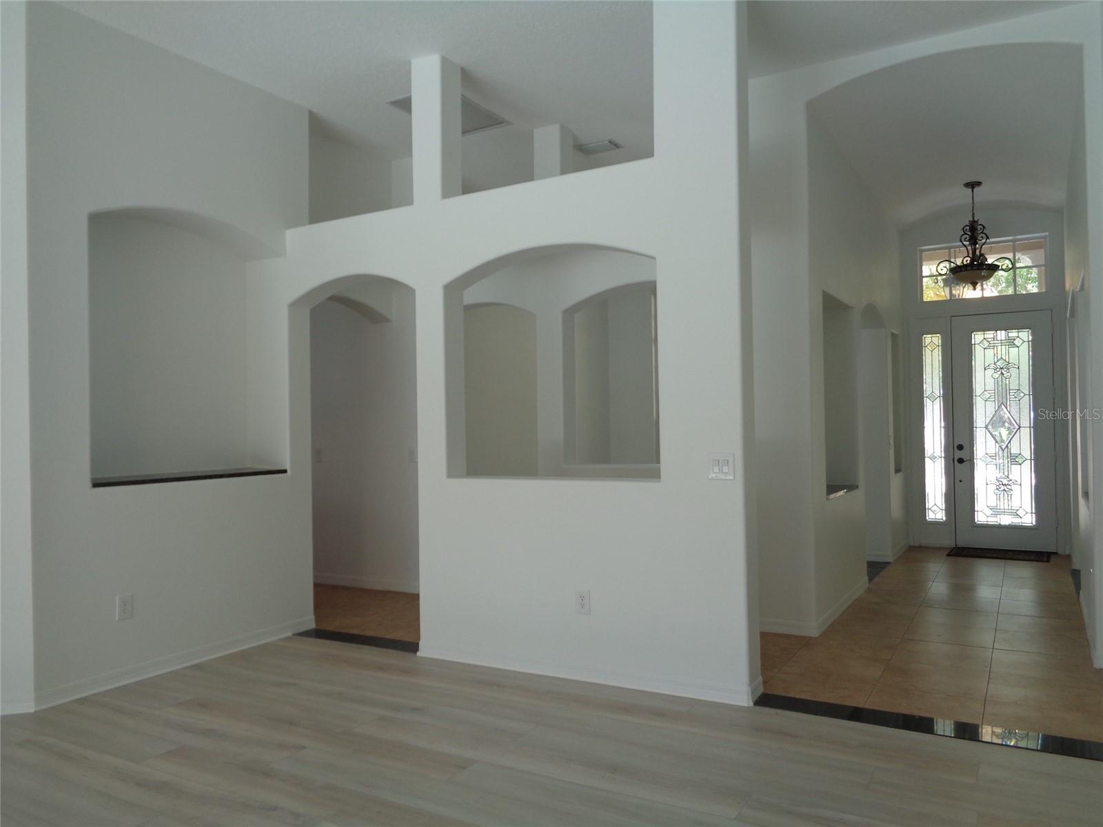 6102 SAVOY CIR, LUTZ, FL — photo 13
