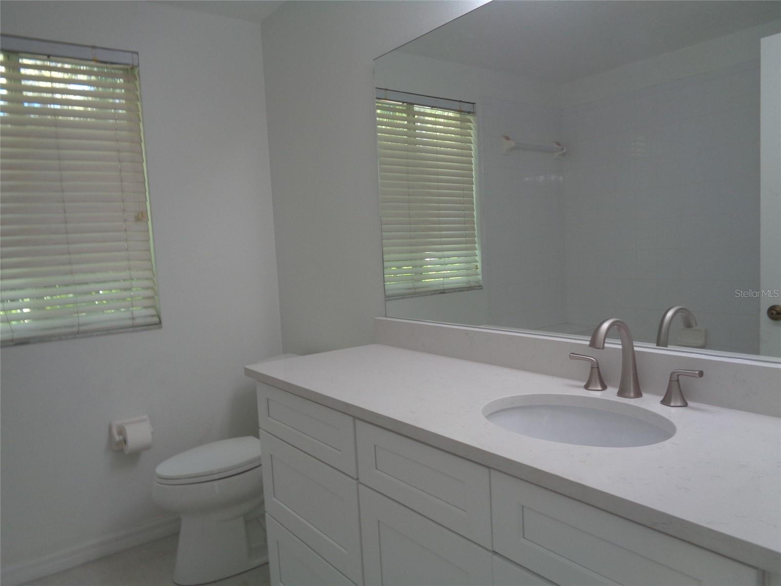 6102 SAVOY CIR, LUTZ, FL — photo 36