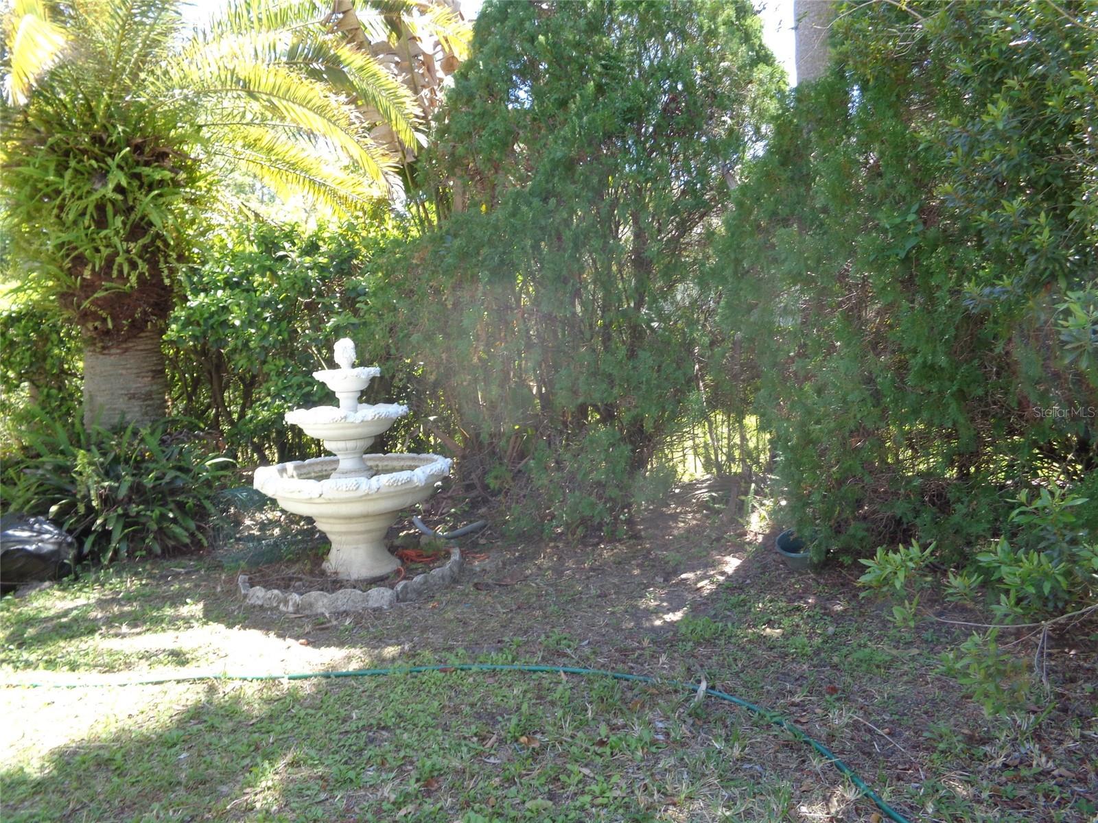 6102 SAVOY CIR, LUTZ, FL — photo 44
