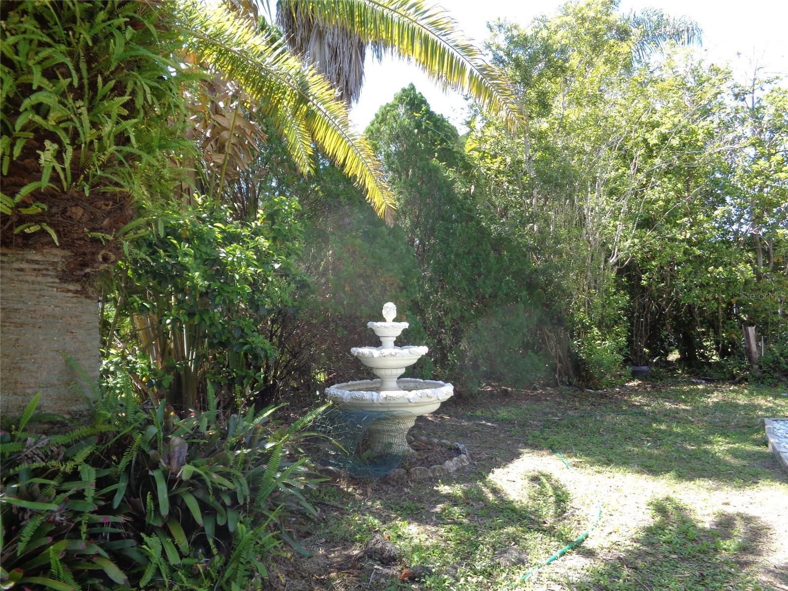 6102 SAVOY CIR, LUTZ, FL — photo 46