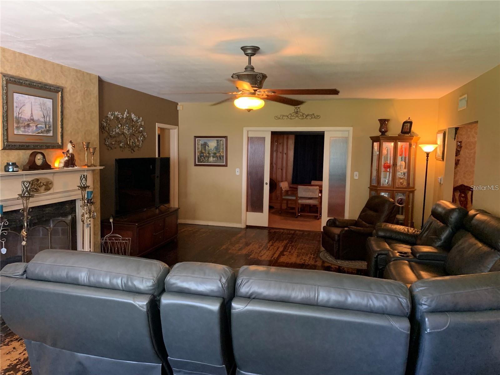 750 CHARLIE TAYLOR RD, PLANT CITY, FL — photo 28