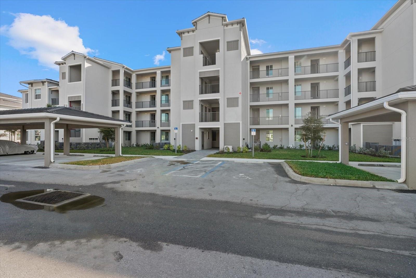 17570 OPAL SAND DR #302, VENICE, FL — photo 2