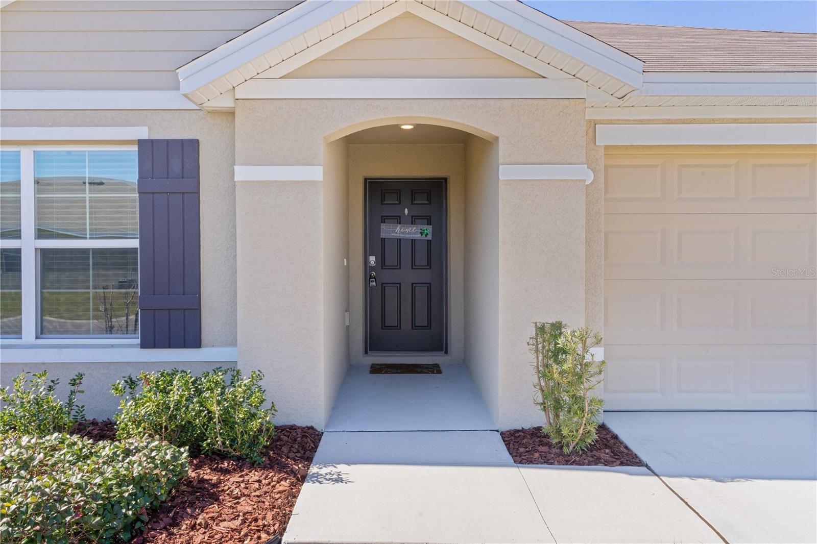 8661 TRIUMPH CIR, WILDWOOD, FL — photo 5