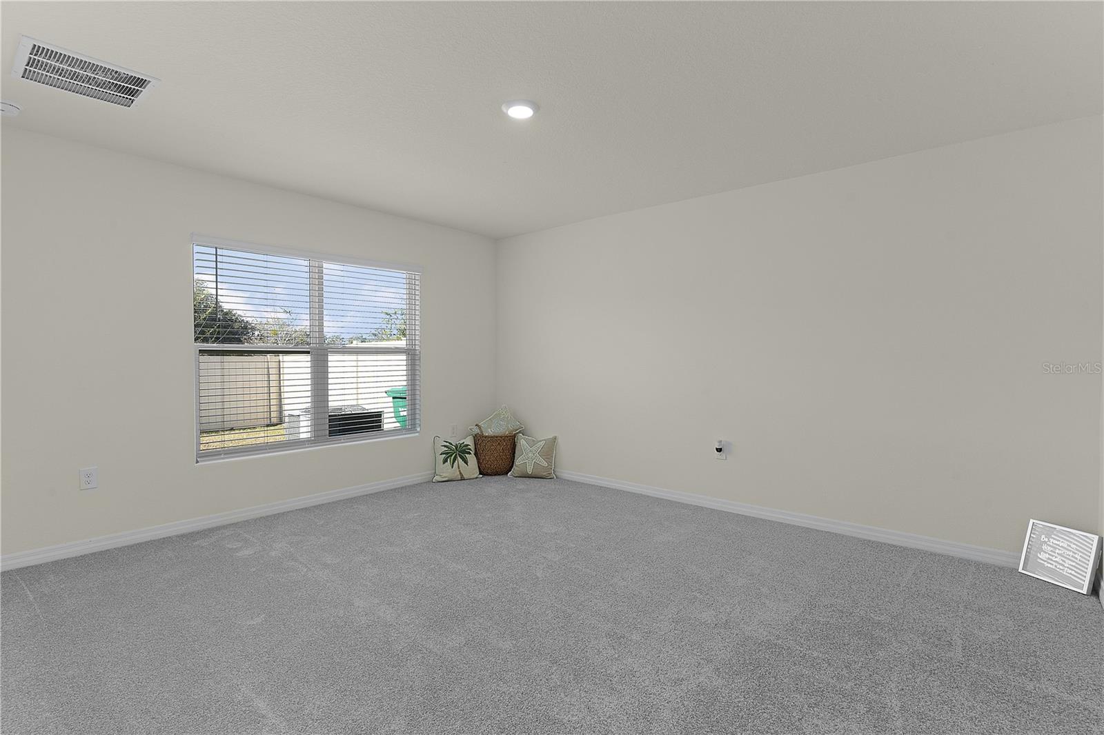 8661 TRIUMPH CIR, WILDWOOD, FL — photo 21