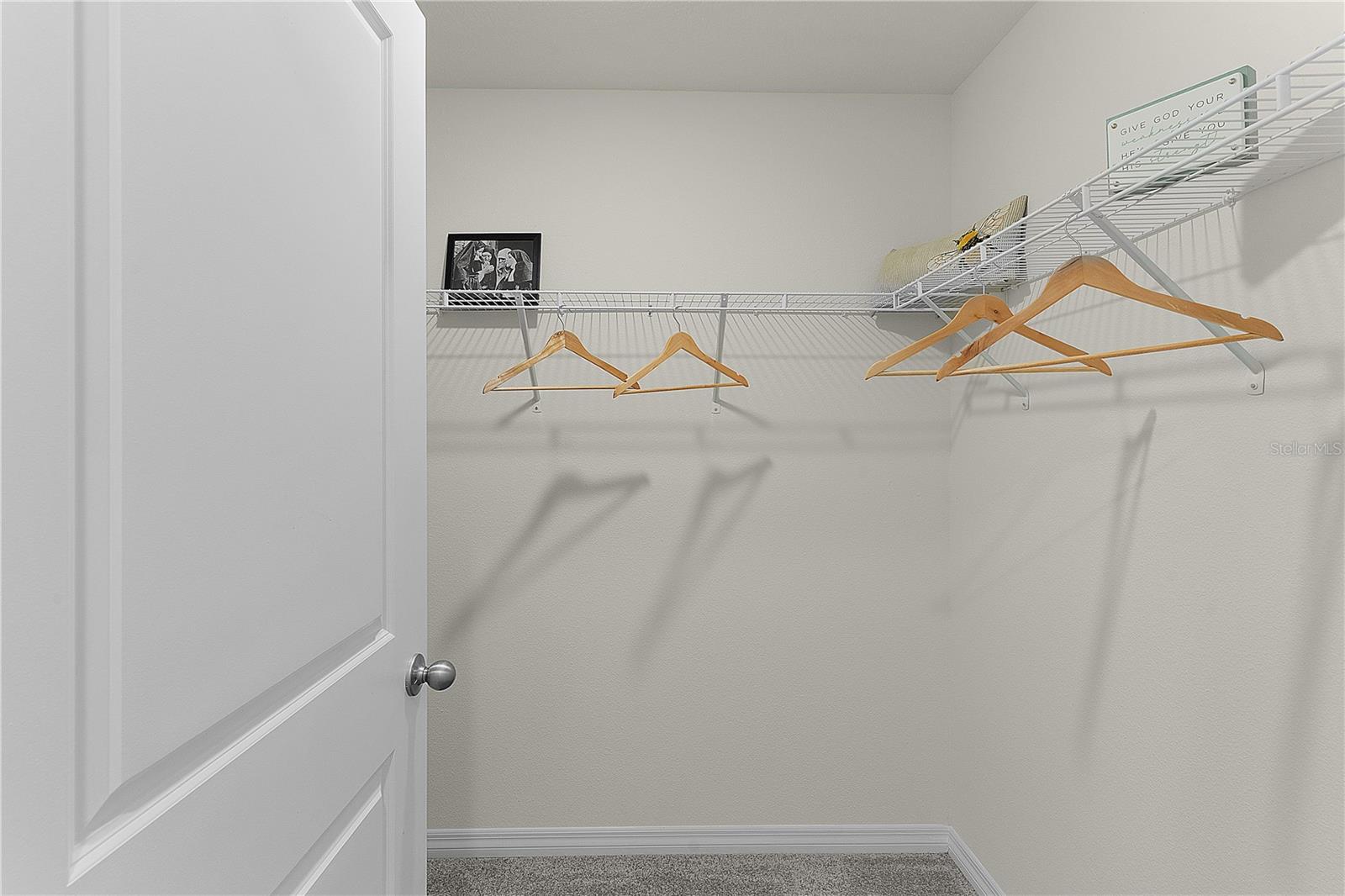 8661 TRIUMPH CIR, WILDWOOD, FL — photo 24