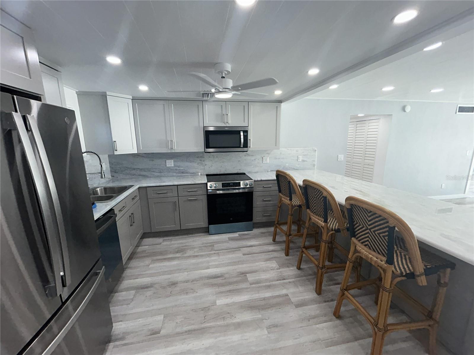 7625 SUN ISLAND DR S #108, SOUTH PASADENA, FL — photo 4