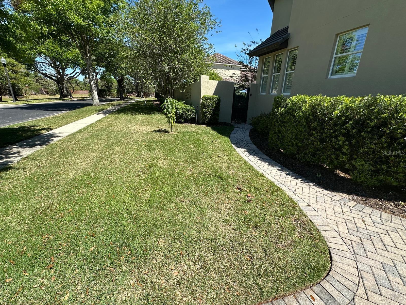 8734 CRESTGATE CIR, ORLANDO, FL — photo 41