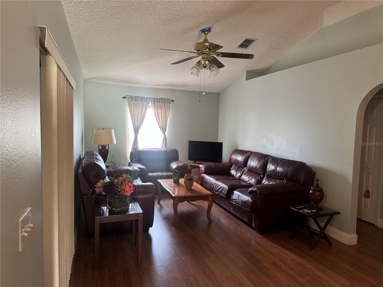 1112 ROAN CT, KISSIMMEE, FL — photo 15