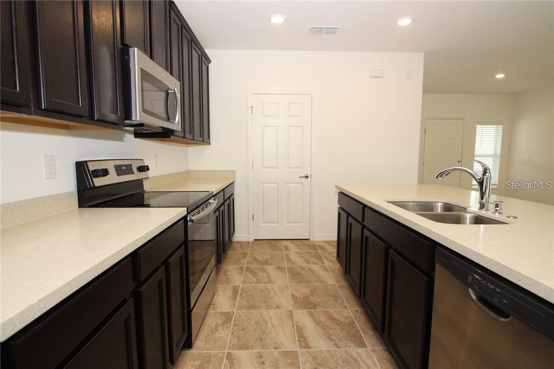 641 OGELTHORPE DR, DAVENPORT, FL — photo 10