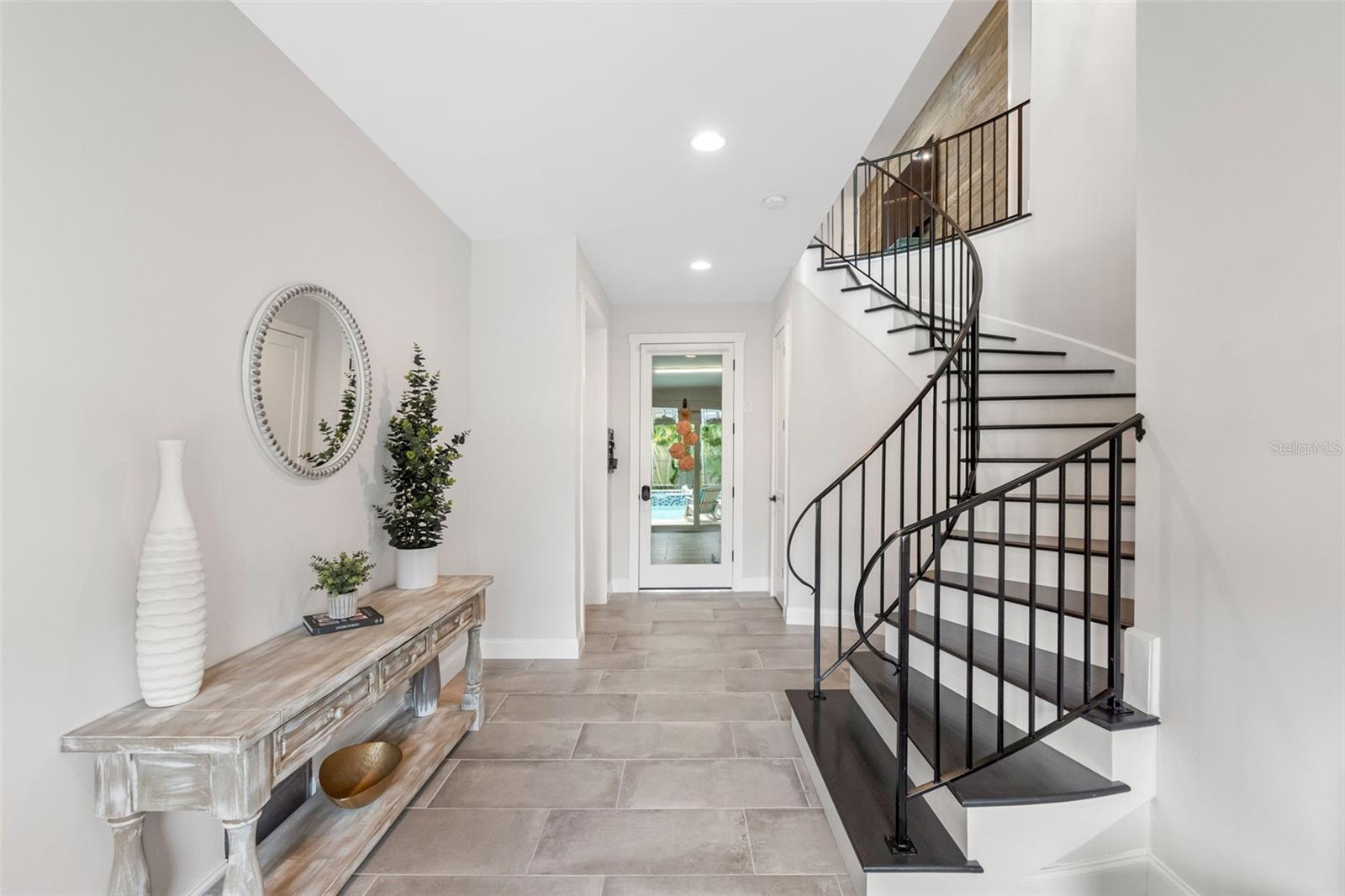 124 FOREST HILLS DR, REDINGTON SHORES, FL — photo 4
