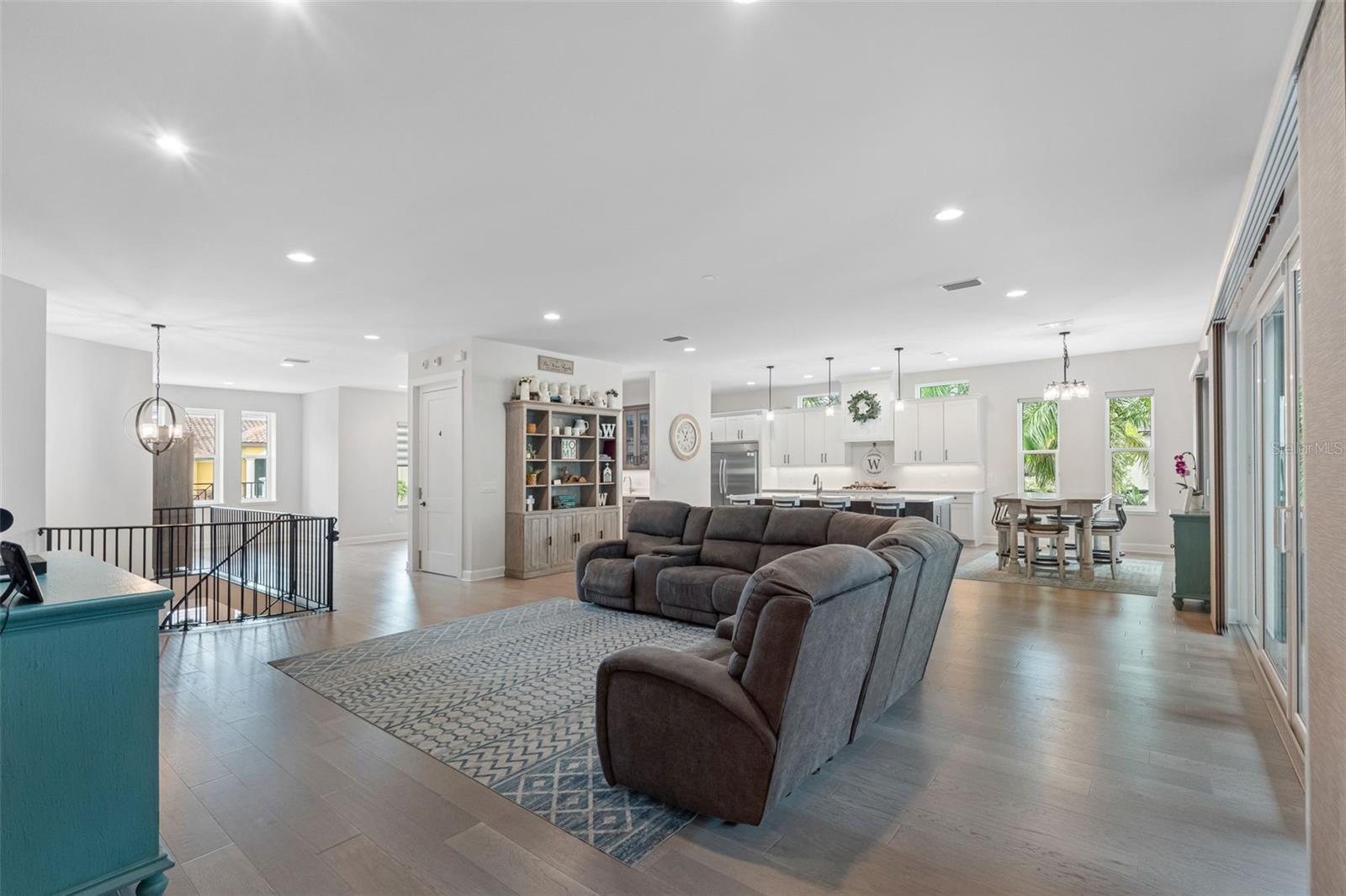 124 FOREST HILLS DR, REDINGTON SHORES, FL — photo 34