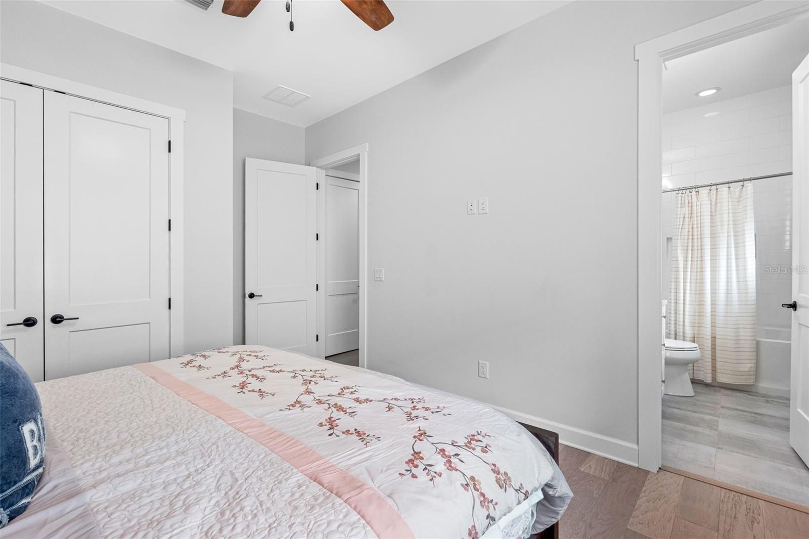 124 FOREST HILLS DR, REDINGTON SHORES, FL — photo 40