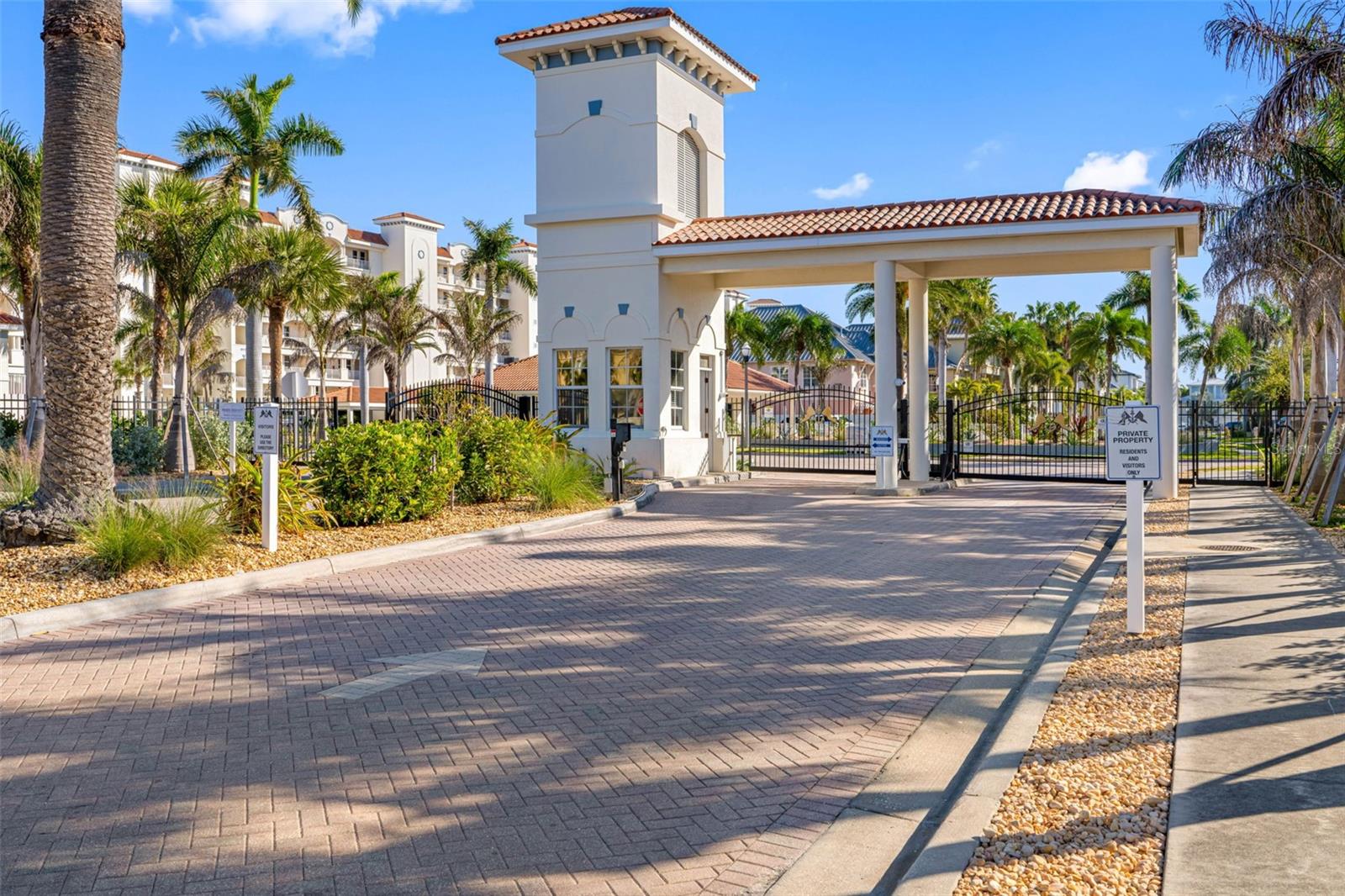 124 FOREST HILLS DR, REDINGTON SHORES, FL — photo 84