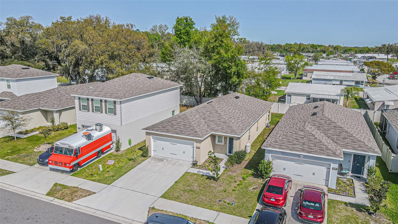 35045 JOMAR AVE, ZEPHYRHILLS, FL — photo 3