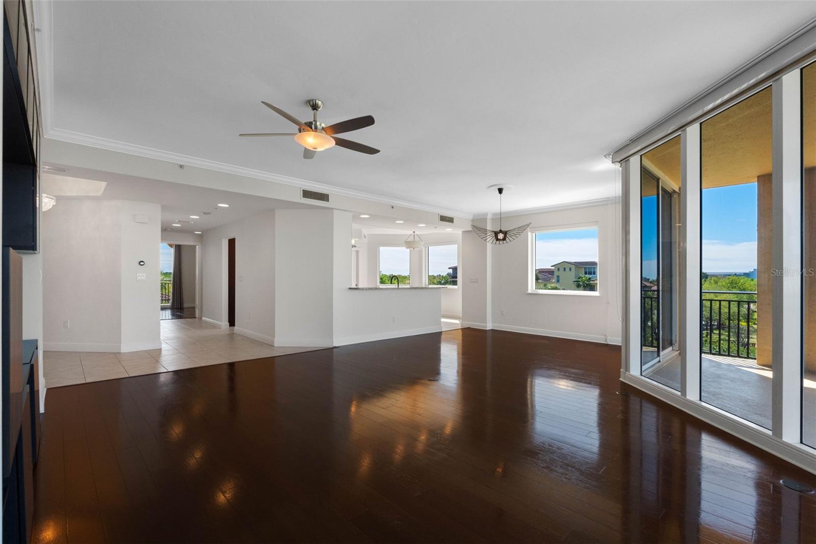 5823 BOWEN DANIEL DR #401, TAMPA, FL — photo 15