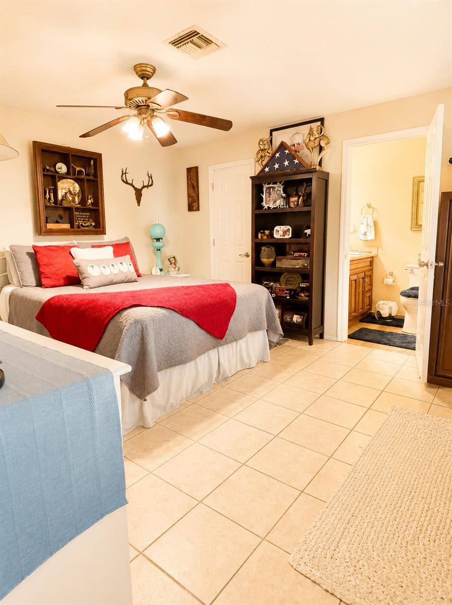 2309 WOODBEND CIR, NEW PORT RICHEY, FL — photo 15