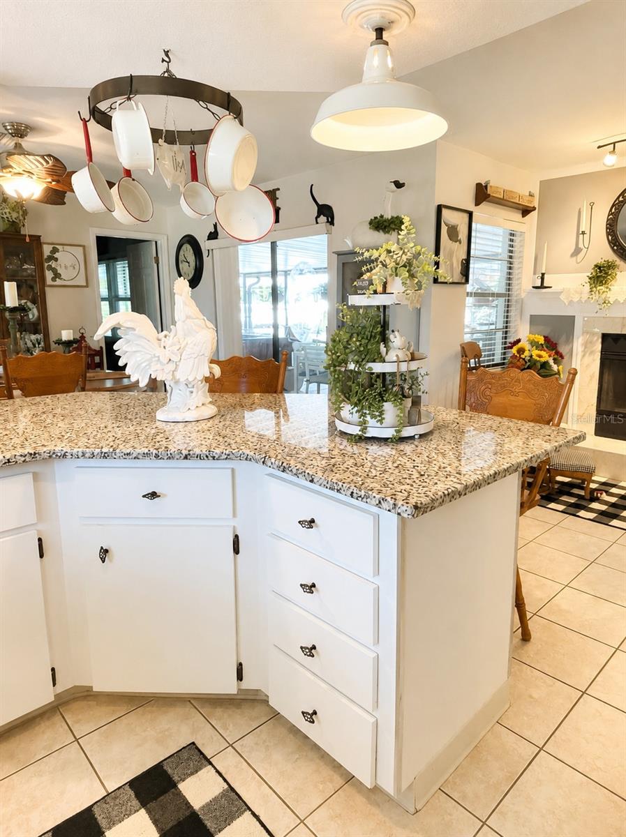 2309 WOODBEND CIR, NEW PORT RICHEY, FL — photo 19
