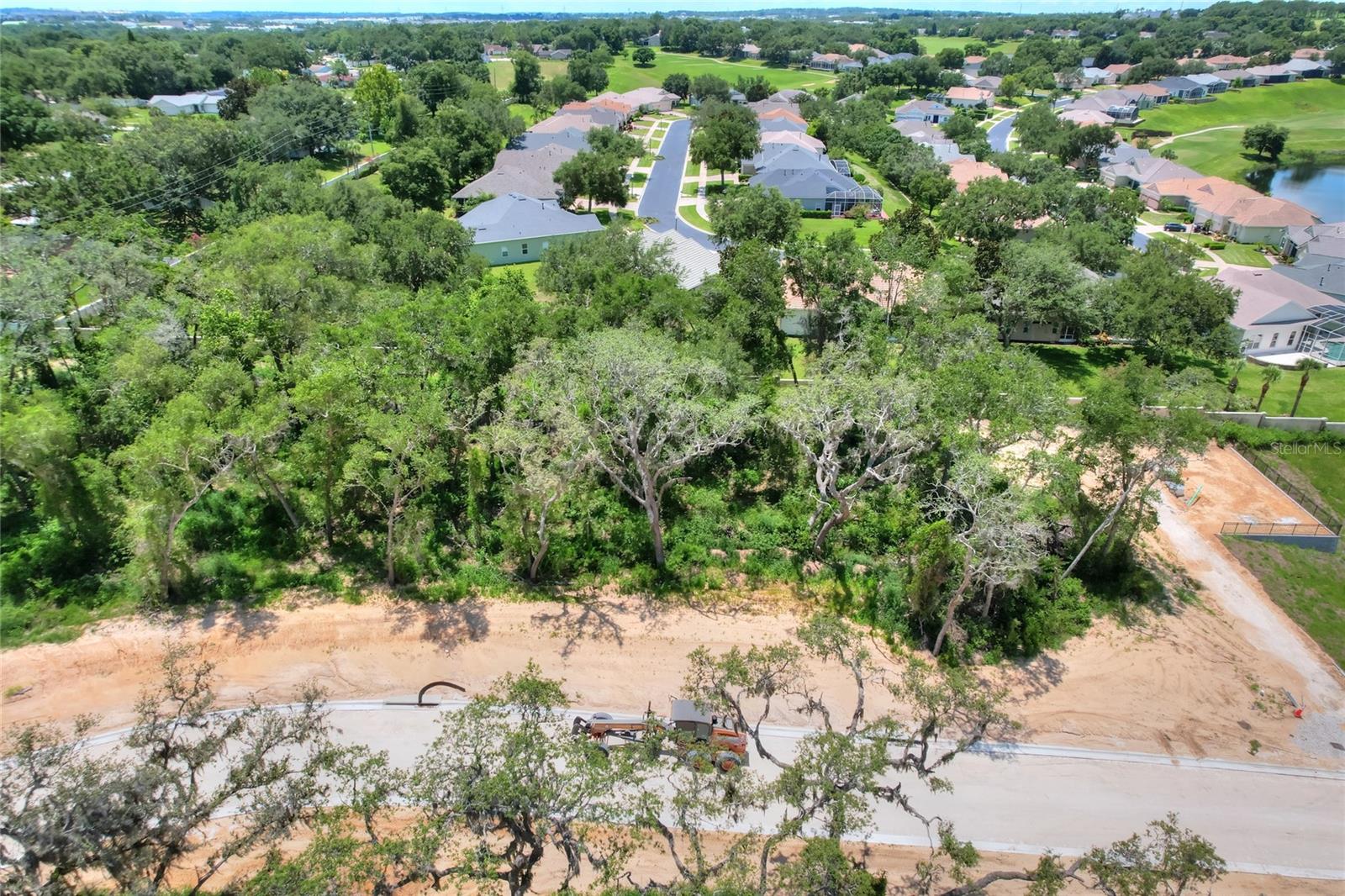 146 TRANQUIL MIRROR LAKE CT #Lot 19, CLERMONT, FL — photo 17