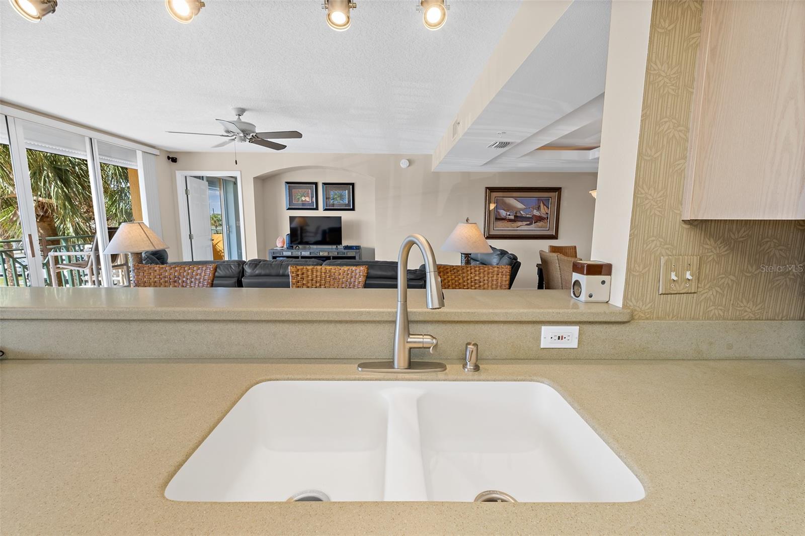 8472 RIDGEWOOD AVE #201, CAPE CANAVERAL, FL — photo 31