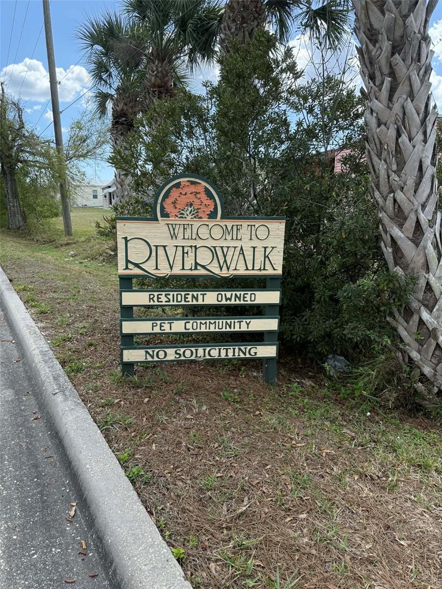 324 CYPRESS RUN CT, NORTH PORT, FL — photo 52