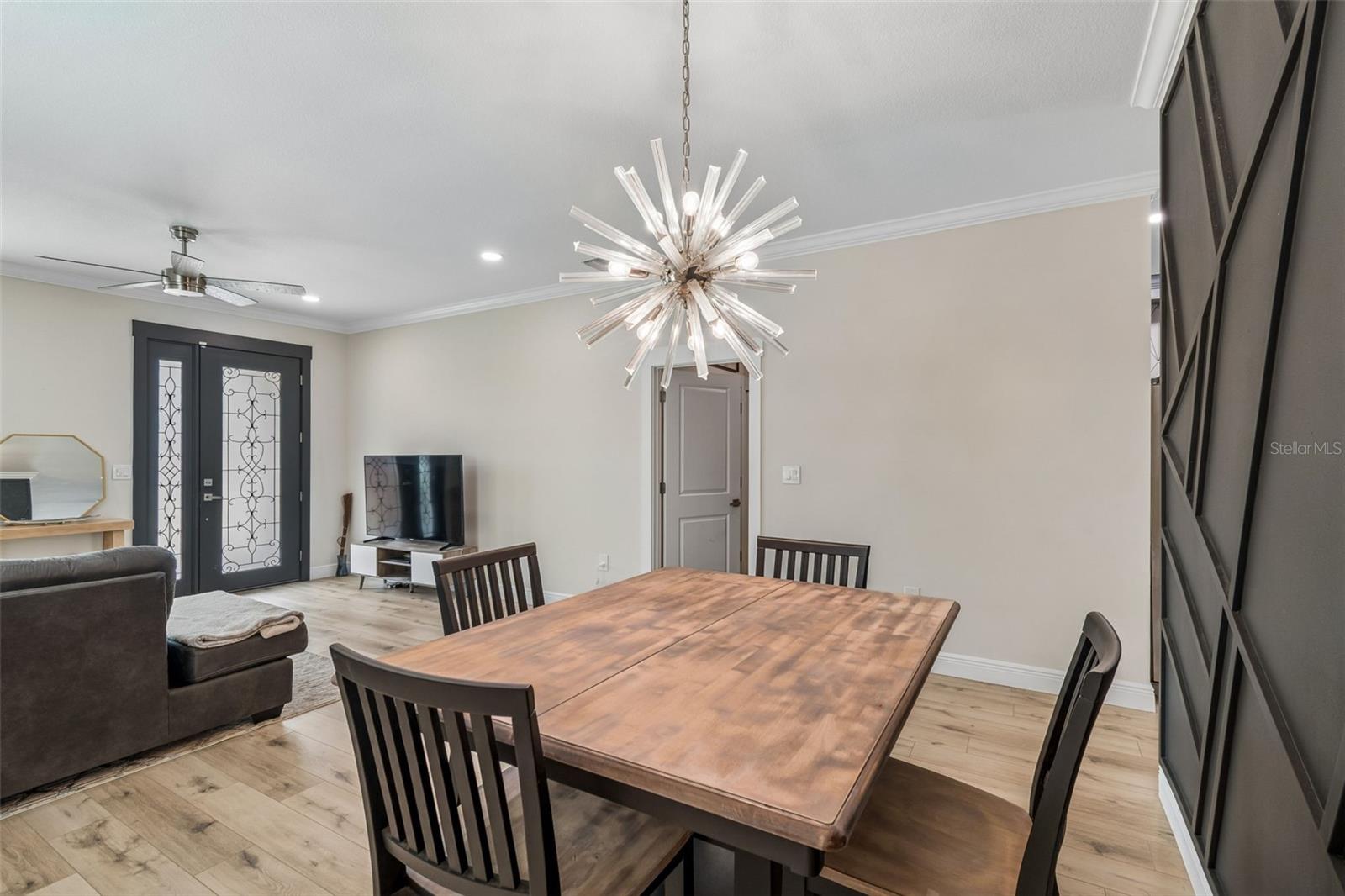 1901 W CLUSTER AVE, TAMPA, FL — photo 13