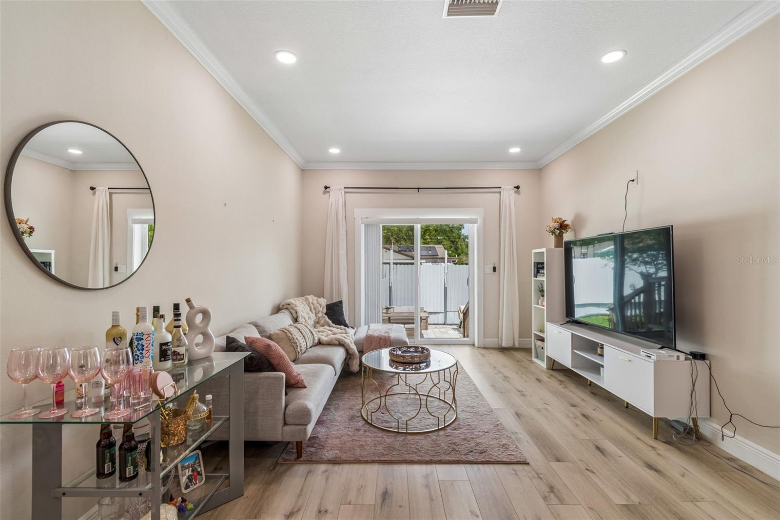 1901 W CLUSTER AVE, TAMPA, FL — photo 24