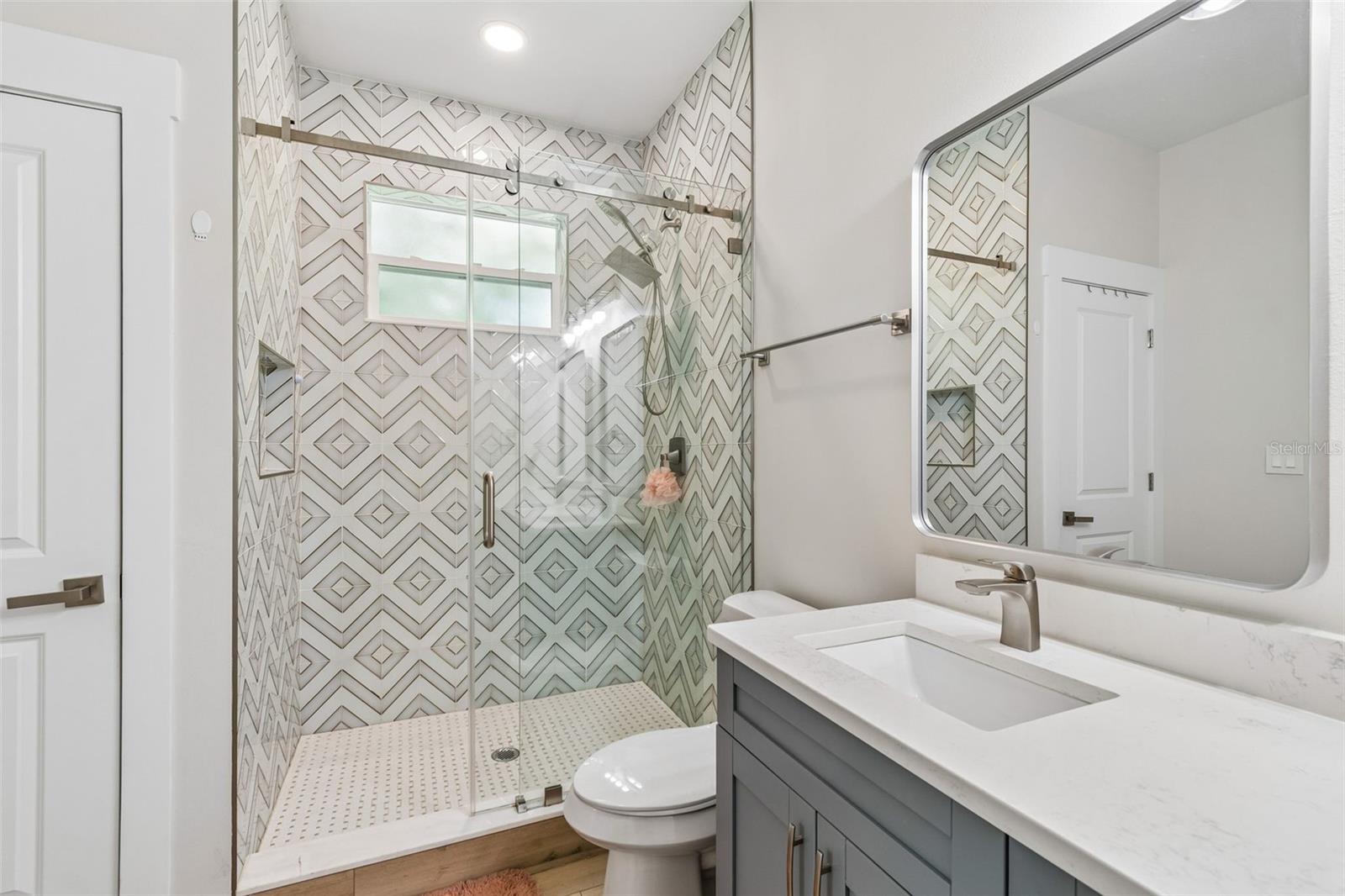 1901 W CLUSTER AVE, TAMPA, FL — photo 34