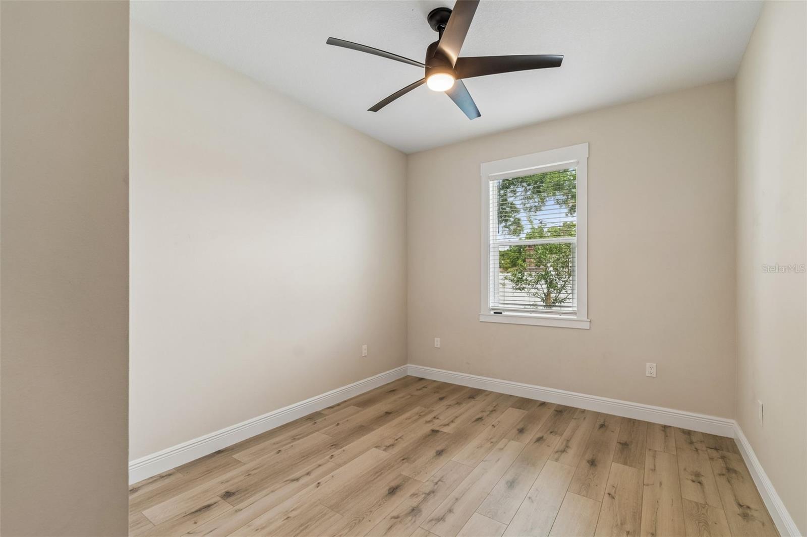 1901 W CLUSTER AVE, TAMPA, FL — photo 35