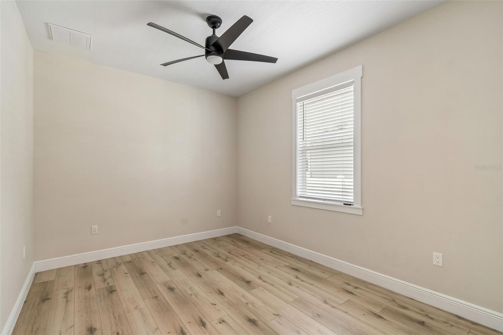 1901 W CLUSTER AVE, TAMPA, FL — photo 40