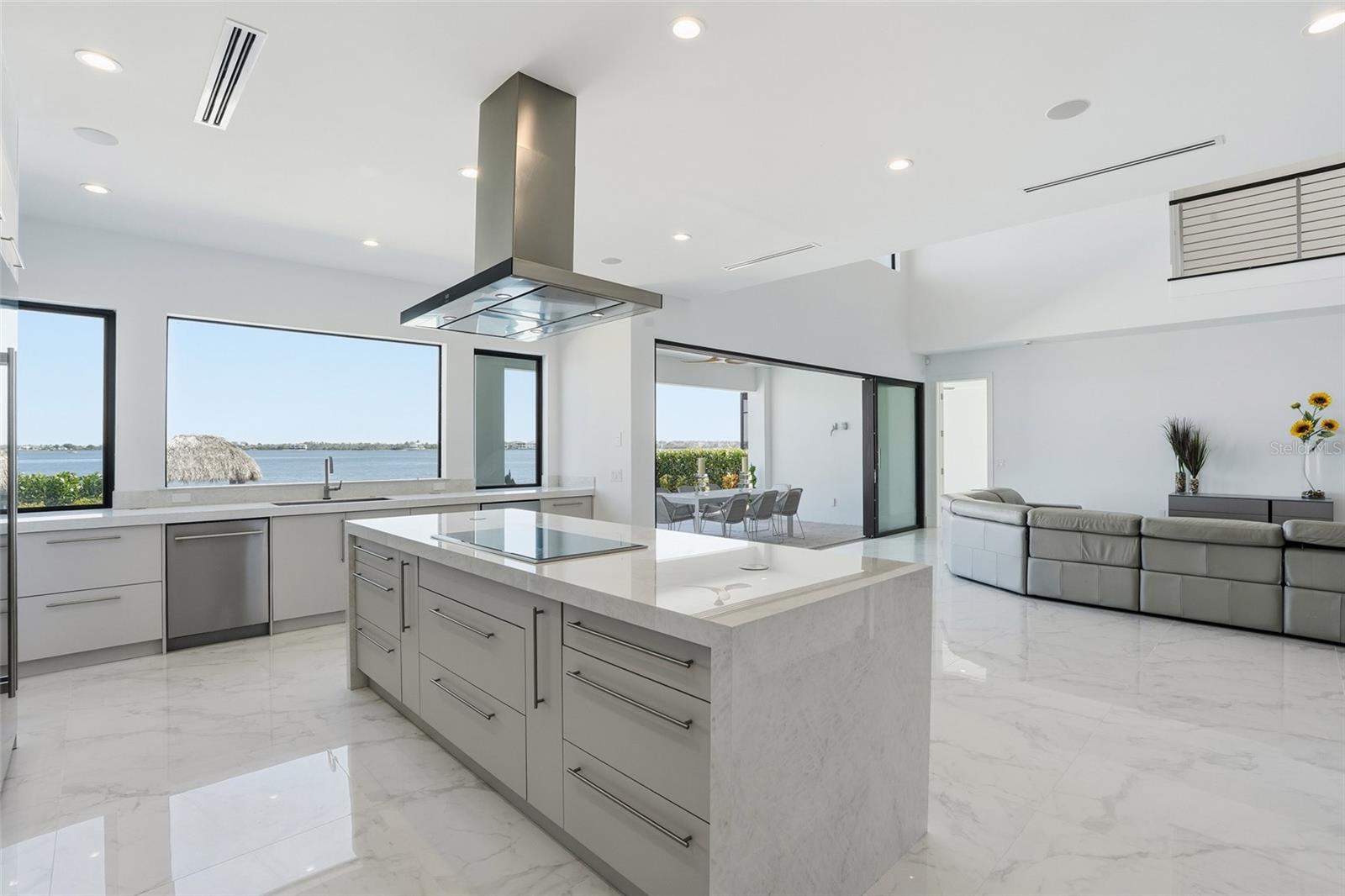5735 RIVERSIDE DR, CAPE CORAL, FL — photo 17