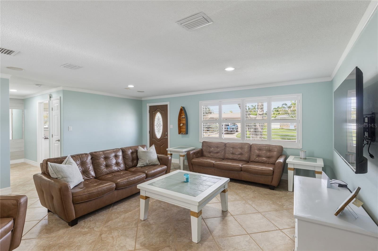 2287 CAROLYN DR, DUNEDIN, FL — photo 3