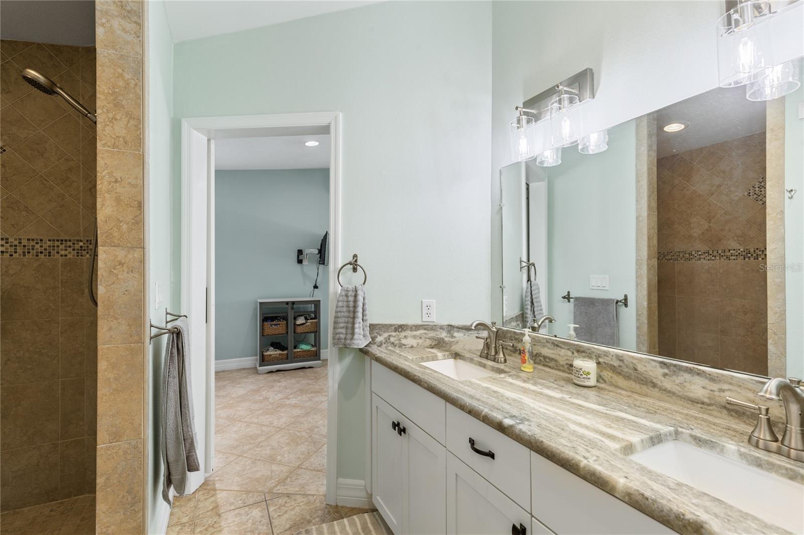 2287 CAROLYN DR, DUNEDIN, FL — photo 18