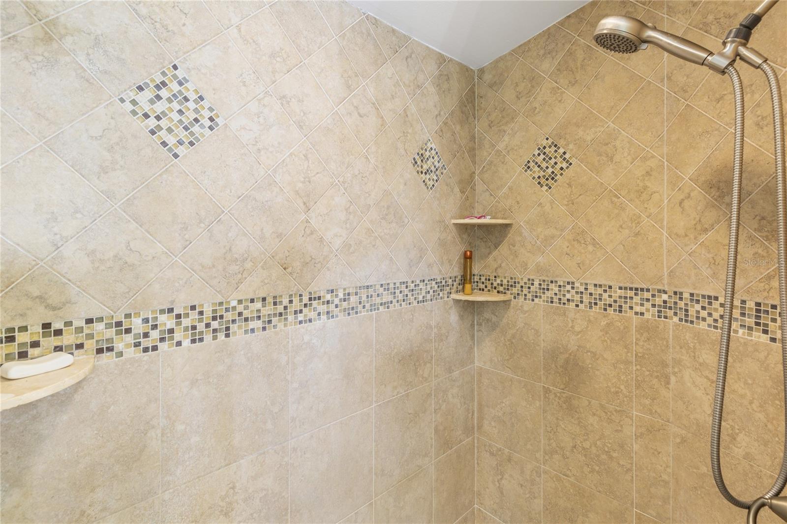 2287 CAROLYN DR, DUNEDIN, FL — photo 19
