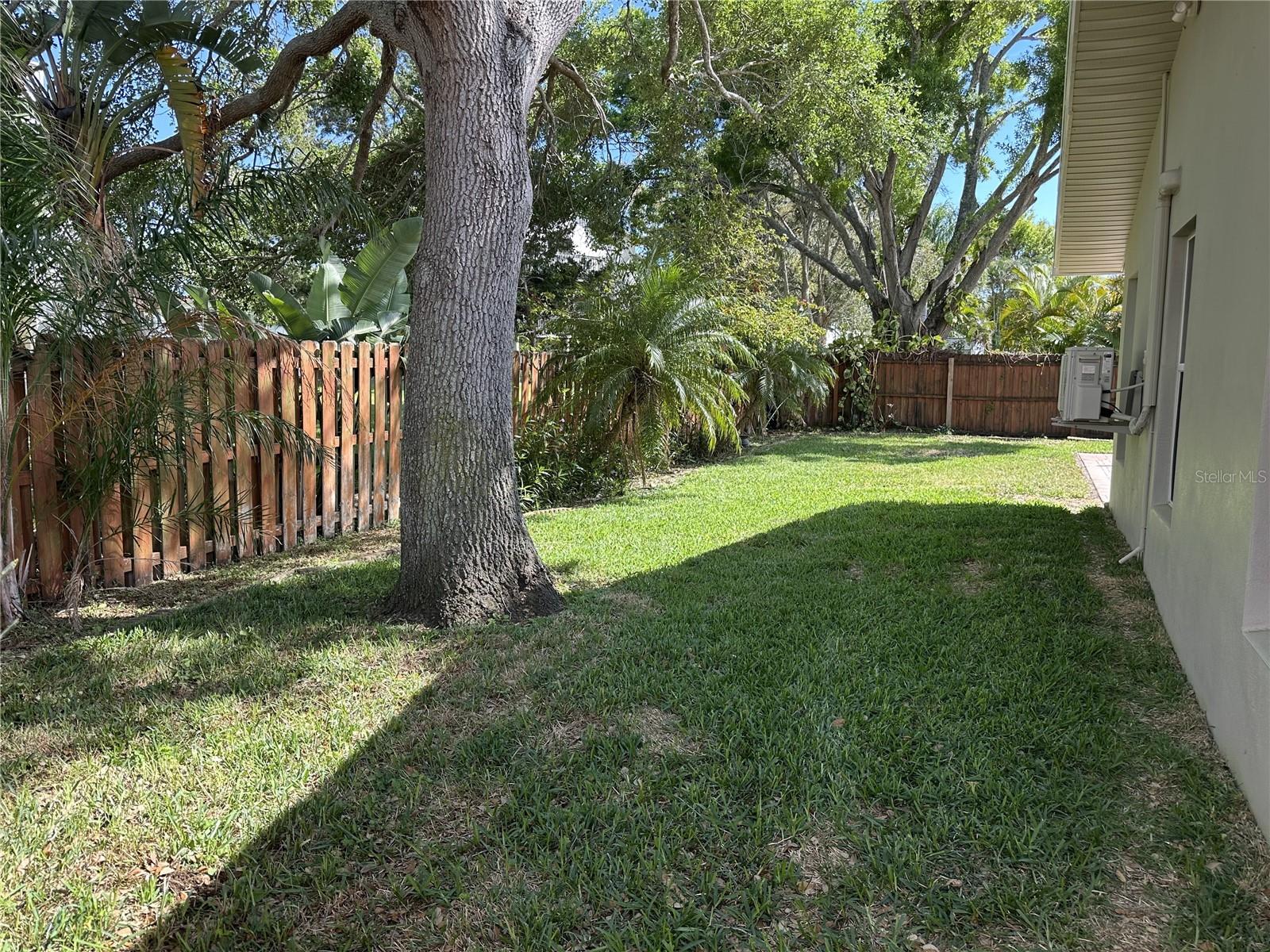 2287 CAROLYN DR, DUNEDIN, FL — photo 38