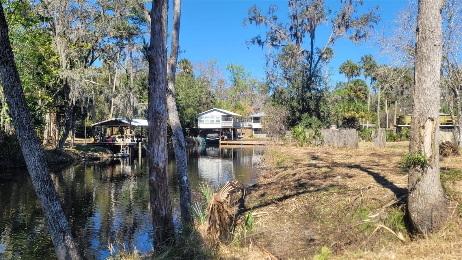55813 SAM ST, ASTOR, FL — photo 3
