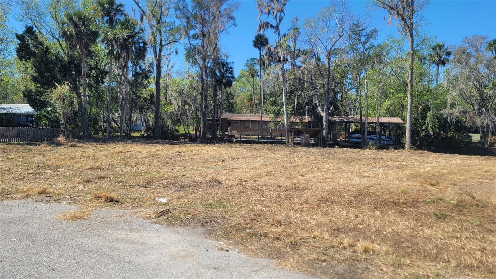 55813 SAM ST, ASTOR, FL — photo 7