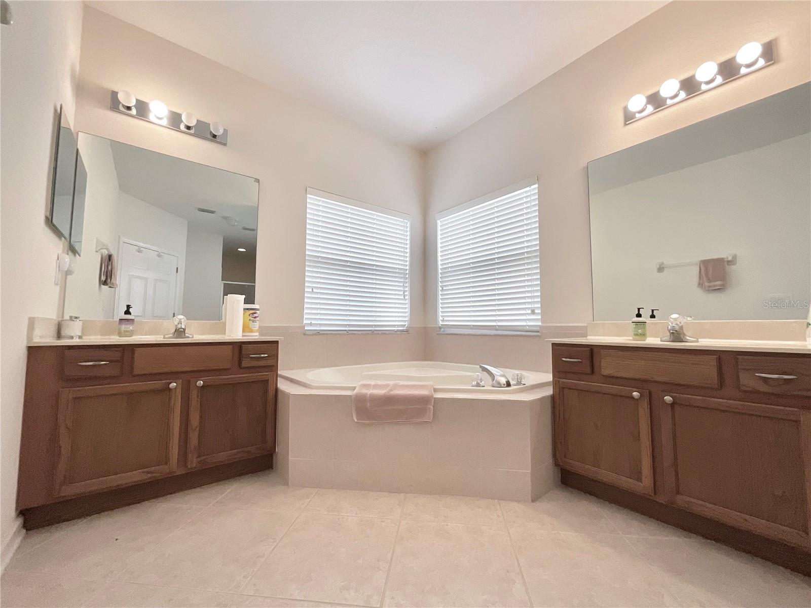 2079 MARSH HAWK DR, ORLANDO, FL — photo 19