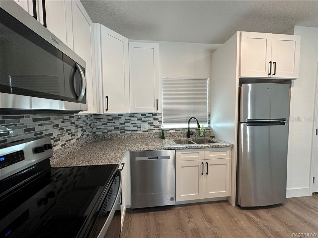 5737 N CLAREMONT DR, CITRUS SPRINGS, FL — photo 8
