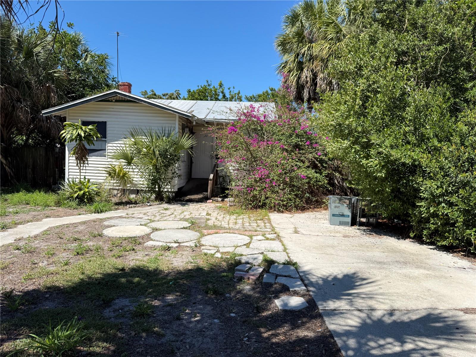 2007 43RD ST S, GULFPORT, FL