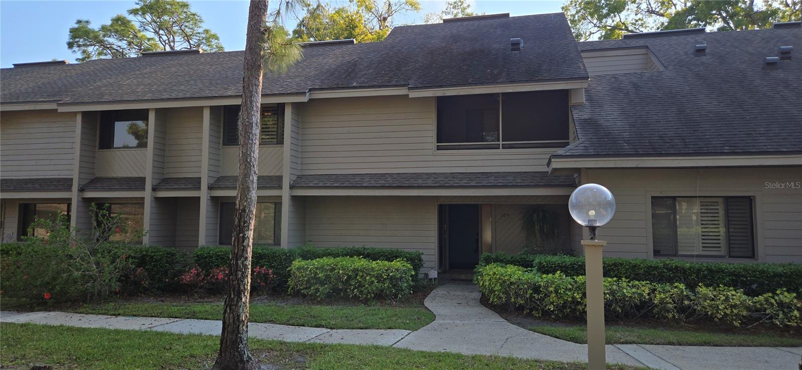 104 OLD MILL POND RD, PALM HARBOR, FL